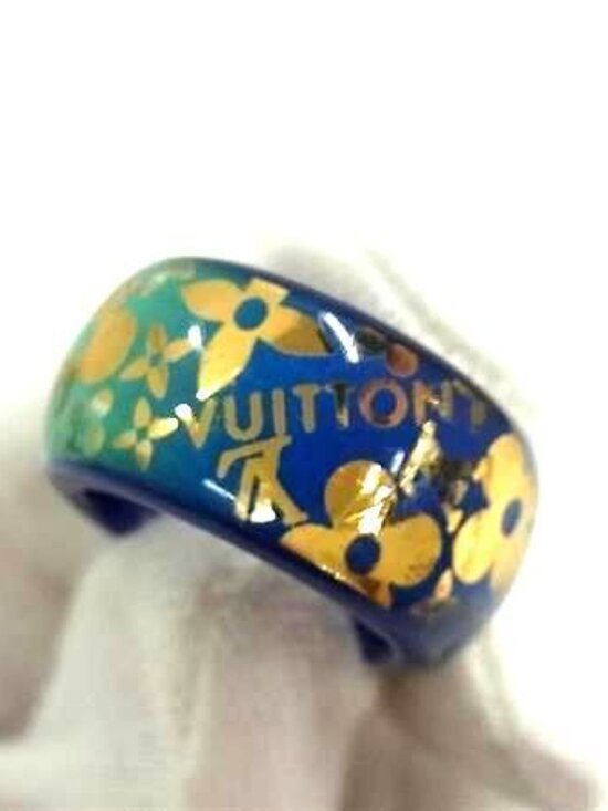 LOUIS VUITTON Monogram Berg Tropical Cocktail Ring M66297  Louis Vuitton Ring Monogram Burg Tropical Cocktail Blue Resin